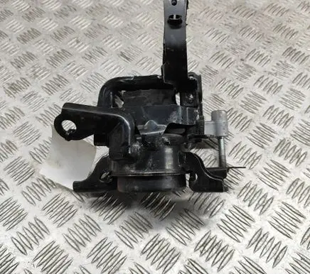 Toyota RAV 4 (XA50) Engine mount bracket 1230525040