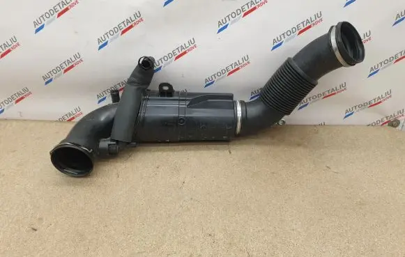BMW 2 F45 Turbo air intake inlet pipe/hose 8693166 13718693166