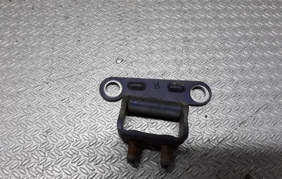 Toyota Hilux (N80, N90, N100, N110) Tailgate/trunk/boot hinge