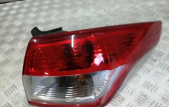 Rear/tail lights