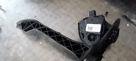 Ford Transit Custom Accelerator throttle pedal BK219F836AD