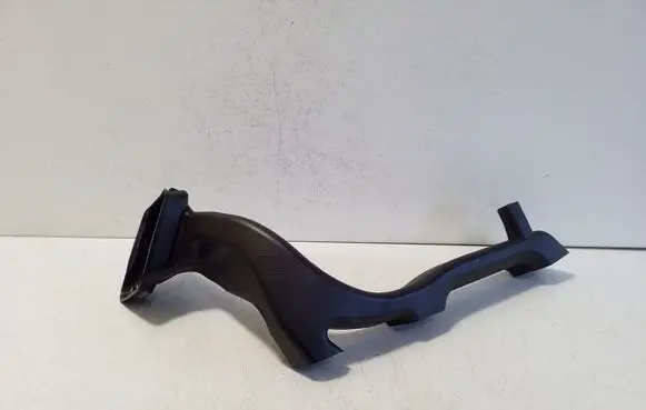 BMW i4 Cabin air duct channel 64226805556