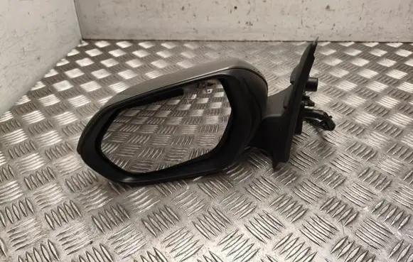 Toyota Yaris XP210 Front door electric wing mirror E8049749