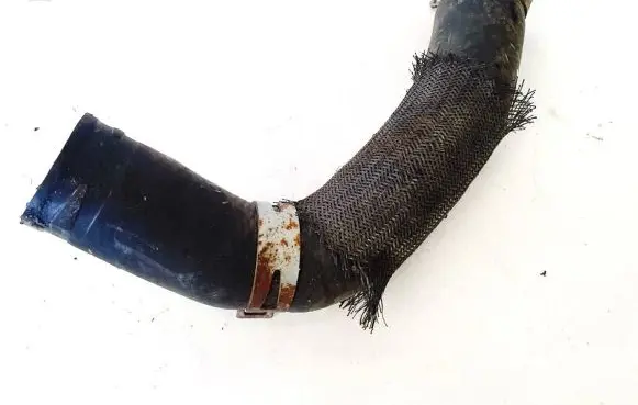 Toyota RAV 4 (XA30) Engine coolant pipe/hose