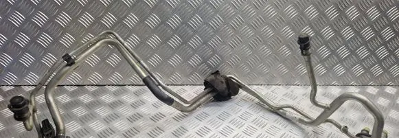 Volvo V70 Air conditioning (A/C) pipe/hose 31250461