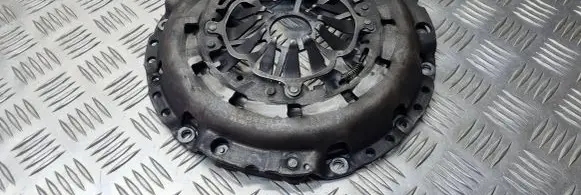Audi A4 S4 B6 8E 8H Pressure plate 124029910