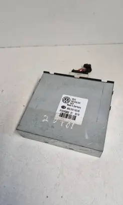 Volkswagen Golf VI Power management control unit 1K0919041 0133303805 8ES01015300