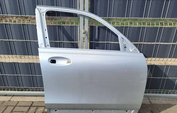Mercedes-Benz GLB x247 Front door