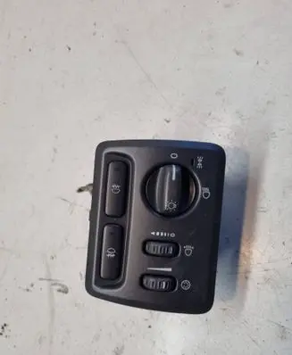 Volvo V70 Light switch 9441233 ML03AJ00277 01W032