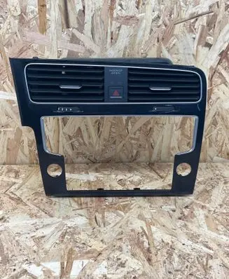 Dash center air vent grill