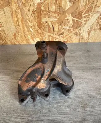 Volkswagen Golf III Exhaust manifold