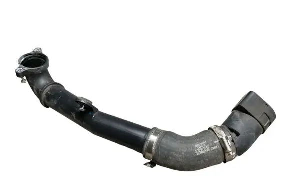 Skoda Octavia Mk3 (5E) Intercooler hose/pipe 04L145770H