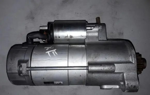 Jaguar XE Starter motor 4380001970