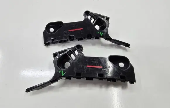 Mazda 6 Front bumper mounting bracket GHP9500U1