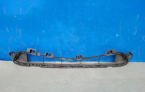 Mazda 2 Front bumper lower grill DB5J501T1