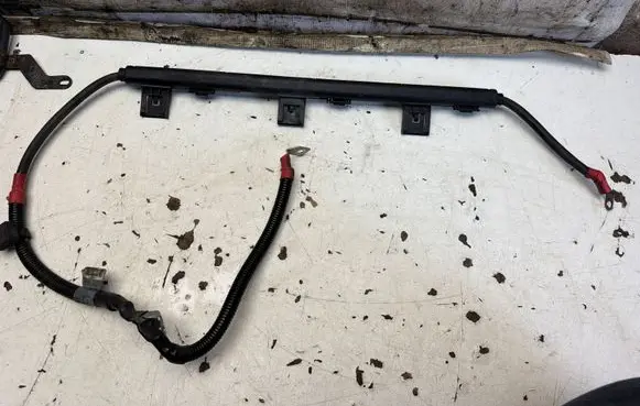 BMW X1 E84 Positive cable (battery) 7560377