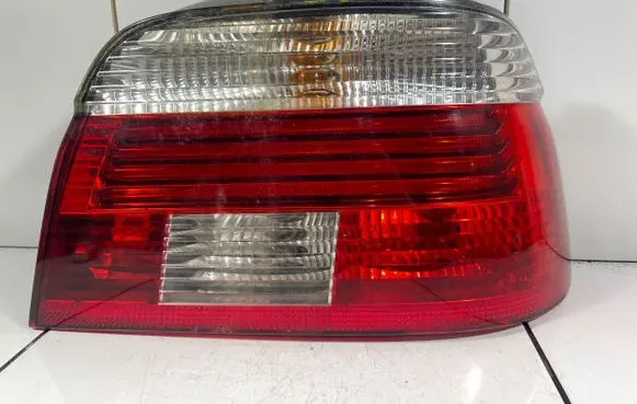 Rear/tail lights