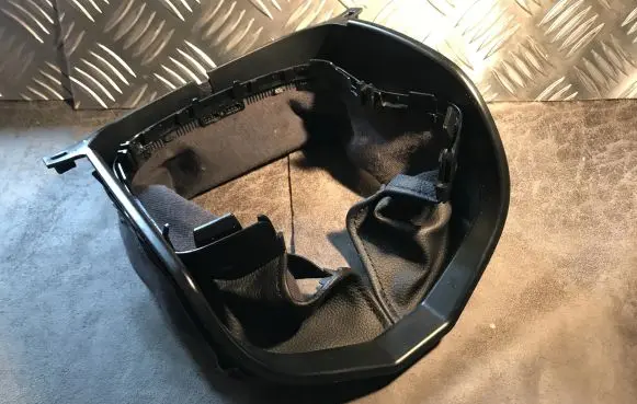 Mercedes-Benz E C207 W207 Steering wheel column trim A2076820216