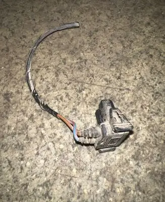 BMW 3 E36 Headlight/headlamp wiring loom/harness 1378416