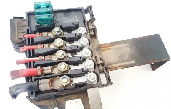 Audi A3 S3 8L Fuse box set 1j0937506a