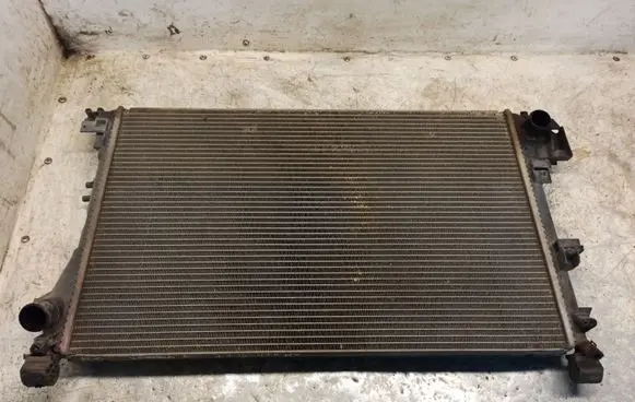 Opel Signum Coolant radiator 870824G 24418343