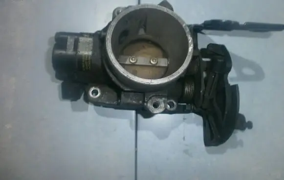 Ford Mondeo MK I Throttle valve 938psb 93bb9677ee