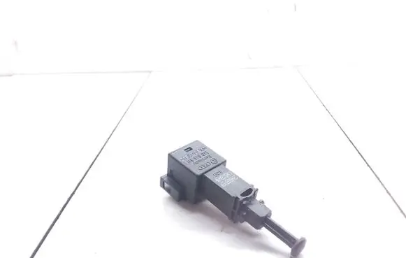 Seat Toledo II (1M) Brake pedal sensor switch 1J0945511A