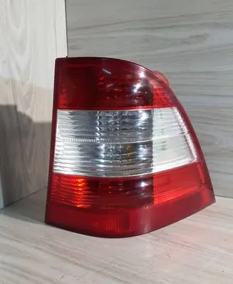Mercedes-Benz ML W163 Rear/tail lights A1638202064