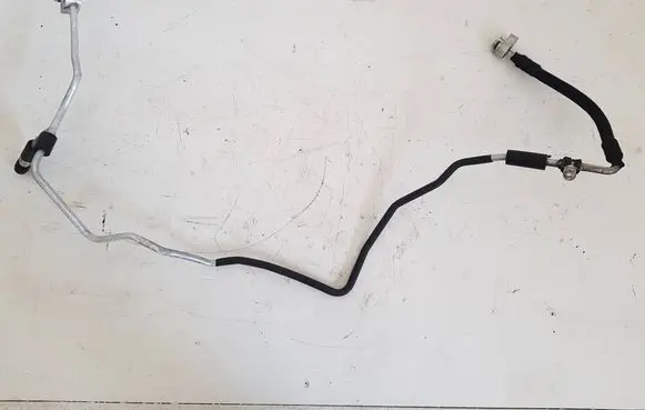 Air conditioning (A/C) pipe/hose