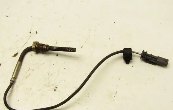 Fiat 500X Exhaust gas temperature sensor 55271493