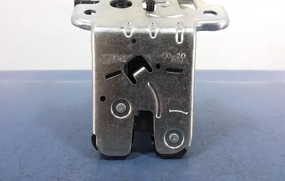 Audi A8 S8 D4 4H Tailgate/trunk/boot lock/catch/latch 4H0827505