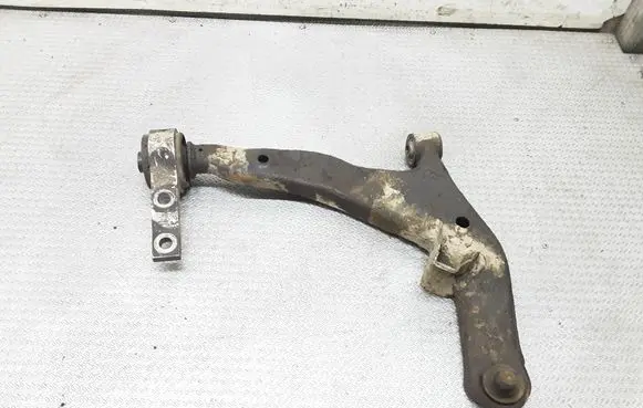 Nissan Murano Z50 Front lower control arm/wishbone