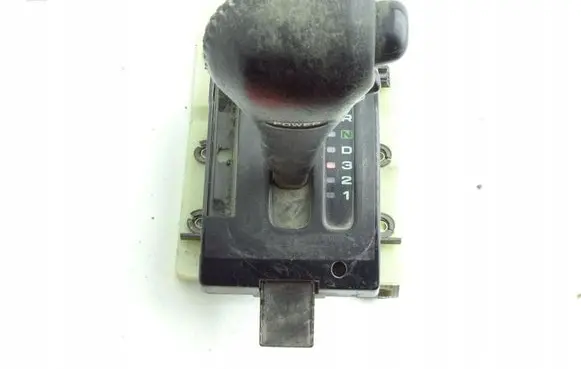 Subaru Legacy Gear shifter/selector