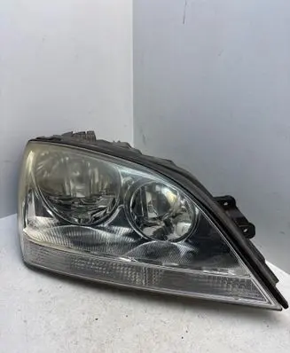 KIA Sorento Headlight/headlamp 921023E0 8358 0853