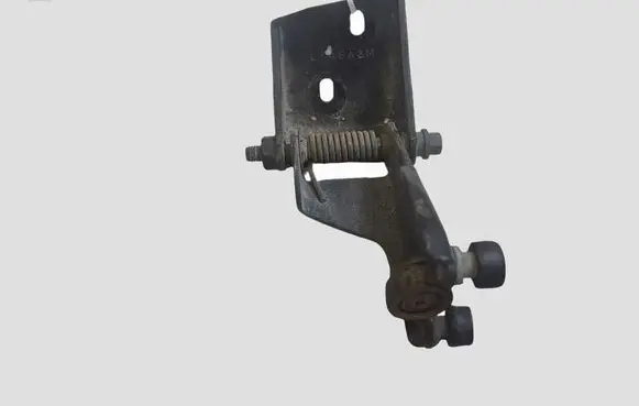 Chrysler Voyager Sliding door middle roller runner