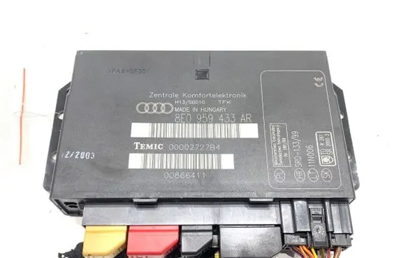 Audi A4 S4 B6 8E 8H Central body control module 8E0959433AR