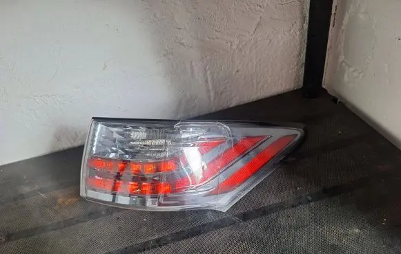 Lexus CT 200H Rear/tail lights