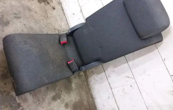 Rear seat
