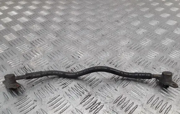 Nissan Titan Fuel injector supply line/pipe 