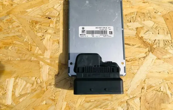 Volkswagen PASSAT B7 Suspension control unit/module 3C0907376A 3C0907376 S180031101E