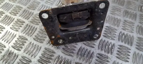 Citroen C2 Engine mount bracket 9680293280