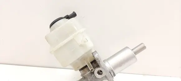 BMW 5 F10 F11 Master brake cylinder 32666324 6782289 34336782289