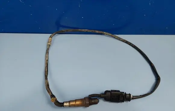 Volkswagen Touran I Lambda probe sensor 1K0973804 1J0973704