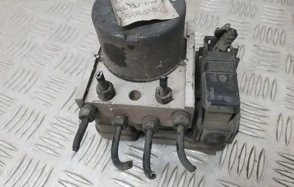 Ford Focus ABS Pump 3M512M110GA 10097001103 5WK84103