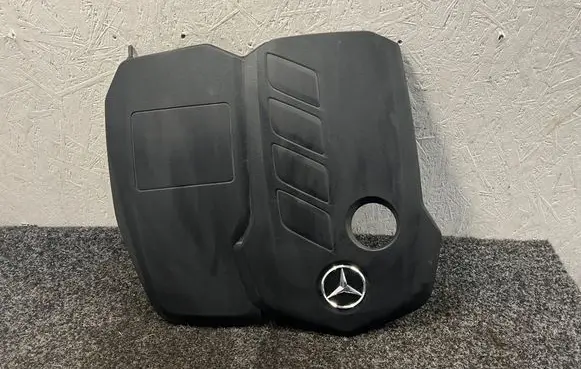 Mercedes-Benz C W206 Engine cover (trim) A6540103011