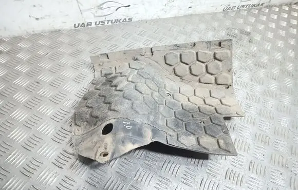 Opel Zafira B Engine splash shield/under tray