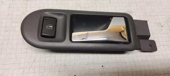 Volkswagen PASSAT B5.5 Front door interior handle 3B1837114 1J0959855