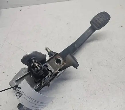Renault Scenic II - Grand scenic II Clutch pedal 725461