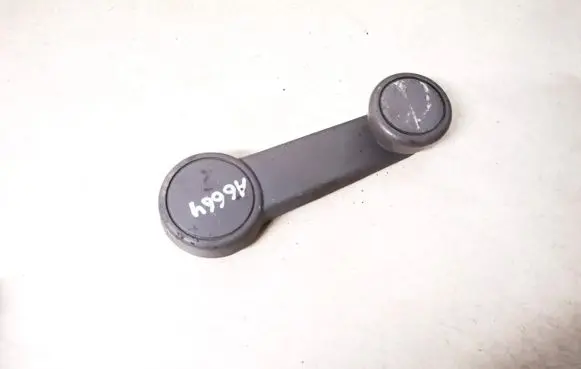 Ford Focus Front door window winding handle 95vbv23342ab