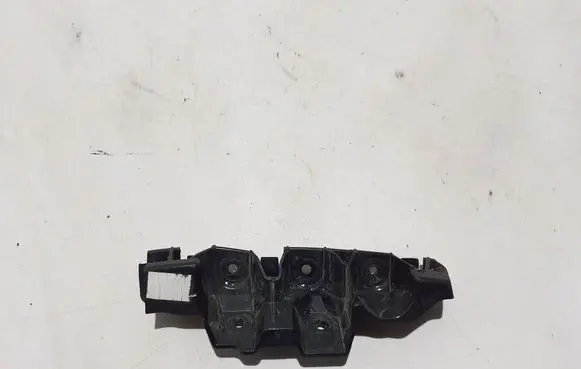 Dacia Sandero III Front bumper mounting bracket 622226235R